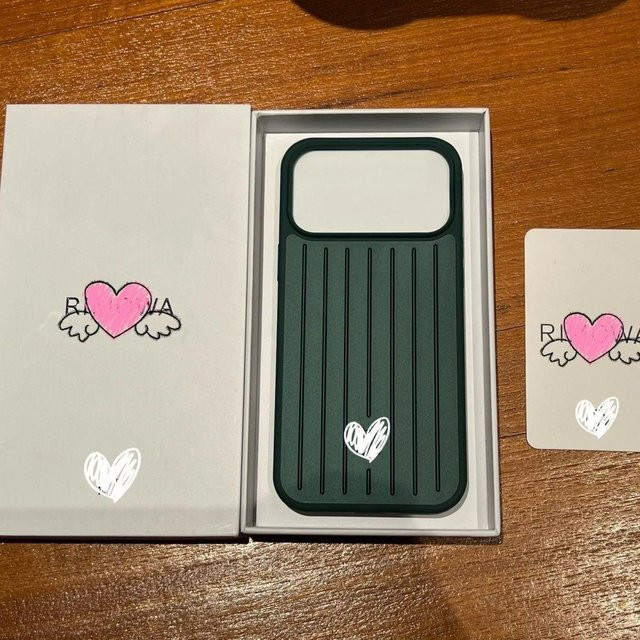 Luxus Business Handyhülle aus Aluminiumlegierung mit 3D Wellblech Streifen für iPhone 17 Pro Max 16 15 14 13 in Grün - Bild 1