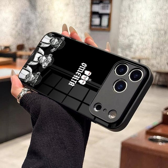 Sänger 47 O-Omerta M-Maes Handyhülle mit Glasabdeckung für iPhone 14 15 16 17 Pro Max Mini X XR XS SE in Schwarz - Bild 1
