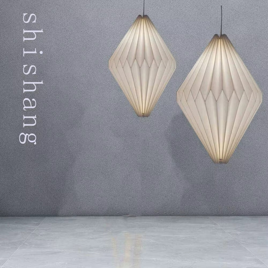 Moderne Origami Papier Laterne als hängende Deckenlampe in Weiß mit warmweißem Licht im nordischen Stil - Bild 2
