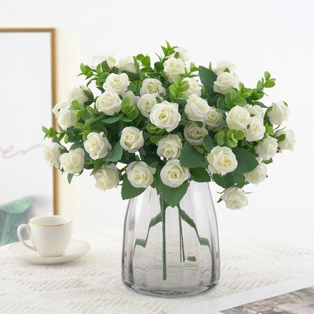 Künstliches Rosenbouquet aus Seide mit Eukalyptus-Blättern in Weiß und Multicolour für Tischdekoration, Hochzeit und Valentinstag - Bild 1