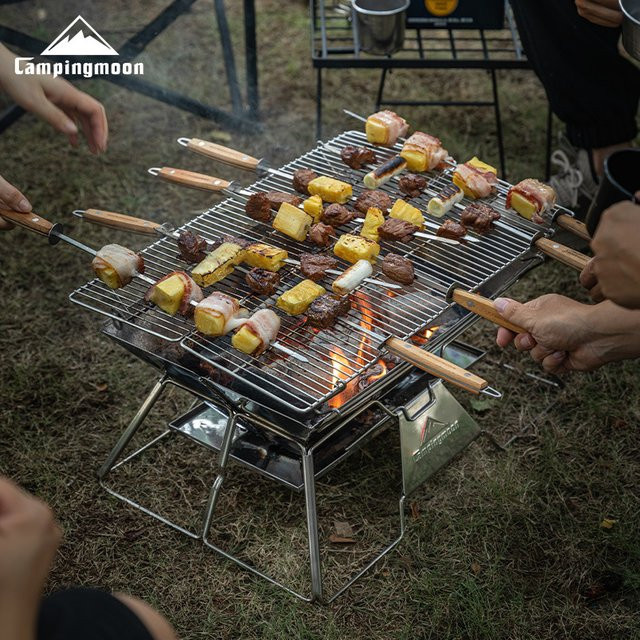 CAMPINGMOON Tragbarer Campinggrill aus Edelstahl in Silber, zusammenklappbarer Grillofen für Picknick und Outdoor, B/T/H: 35,0 x 26,0 x 35,0 cm - Bild 1