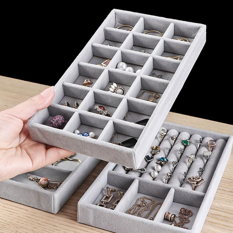 Schmuck-Organizer-Box von Weixeny aus Flanell für Ringe, Ohrringe und Schmuck als tragbares Display-Tablett - Bild 3