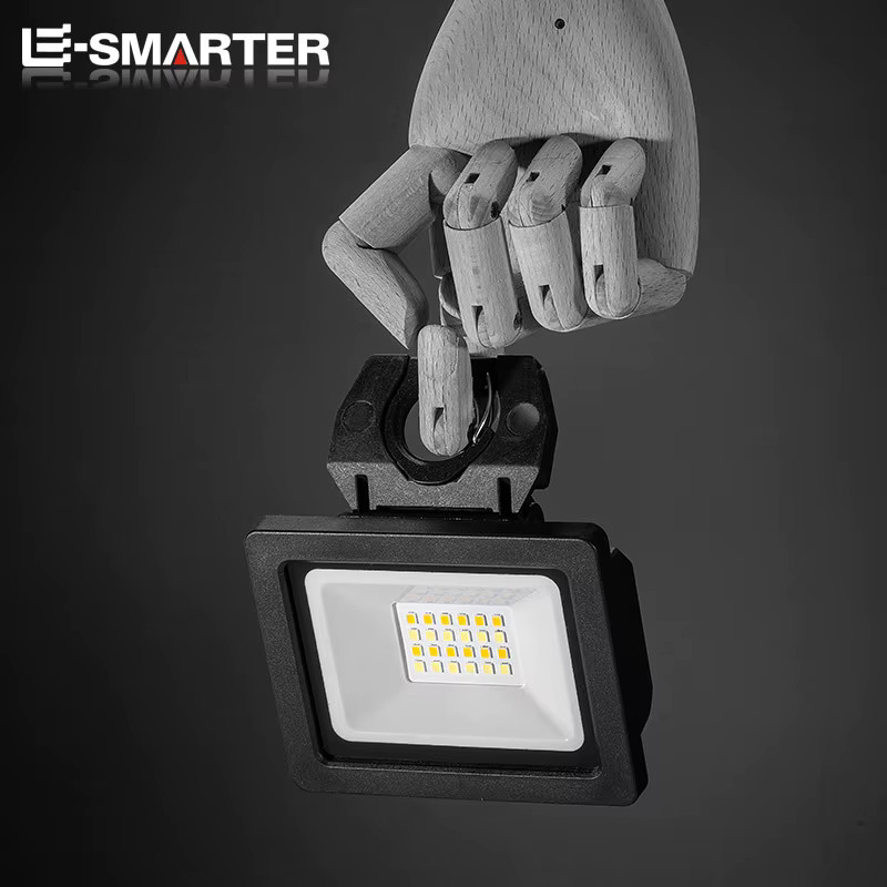 ESMARTER Multifunktionale COB LED Arbeitslampe mit USB-Ladefunktion, magnetisch und verstellbar, Schwarz - Bild 4