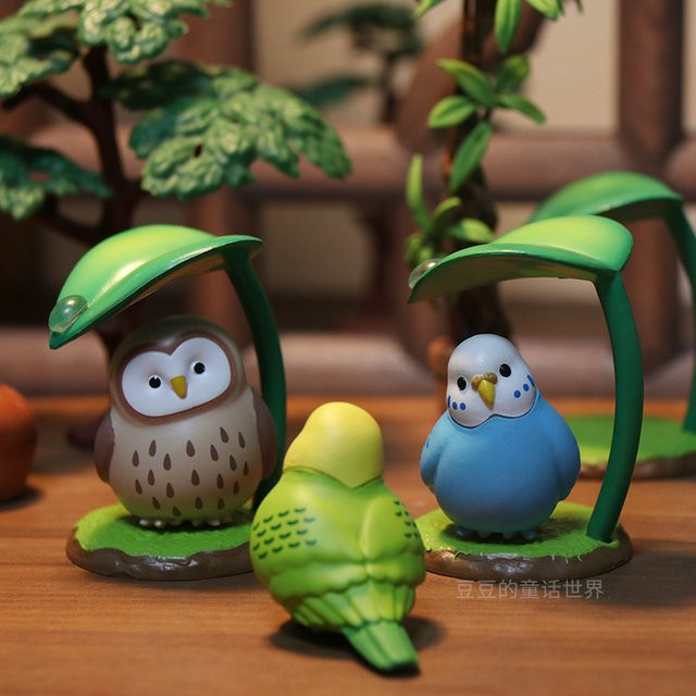 Re-ment Regentag-Tierfiguren und -Vögel unter Blättern versteckt, Überraschungsbox-Spielzeug, Tiere, Kunststoff, Bunt / Mehrfarbig - Bild 1