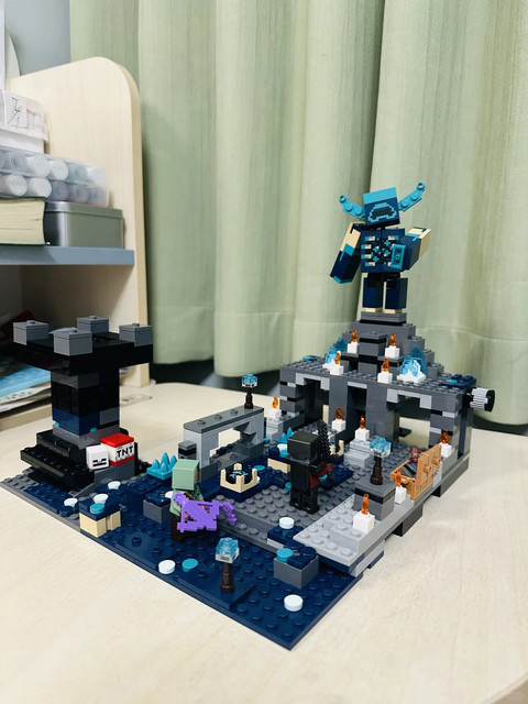 Potdemiel MOC Black World Modell Wohndekor-Ornament aus Kunststoff in Schwarz - Bild 1