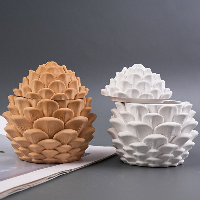 UDOCOOL Silikonform für 3D Tannenzapfen-Kerzengläser mit Deckel zur Herstellung von Weihnachtsornamenten aus Gips oder Beton in Beige und Weiß - Bild 1