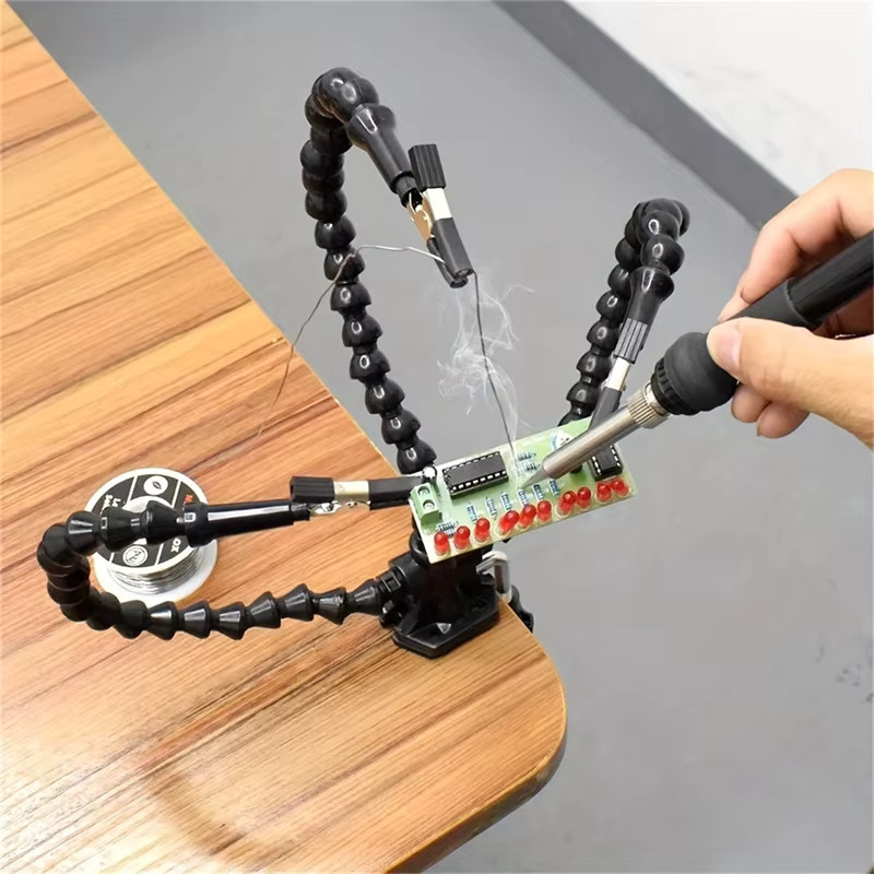 Chanseon Lötstation mit helfender Hand, flexiblen Armen und drittem Zeiger in Schwarz für elektronische Reparaturen - Bild 1