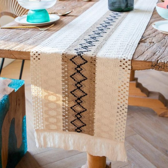 Yiran Furniture Tischläufer aus Baumwolle und Leinen in Beige mit Streifen und Quasten, B/H: 30 x 120 cm - Bild 1
