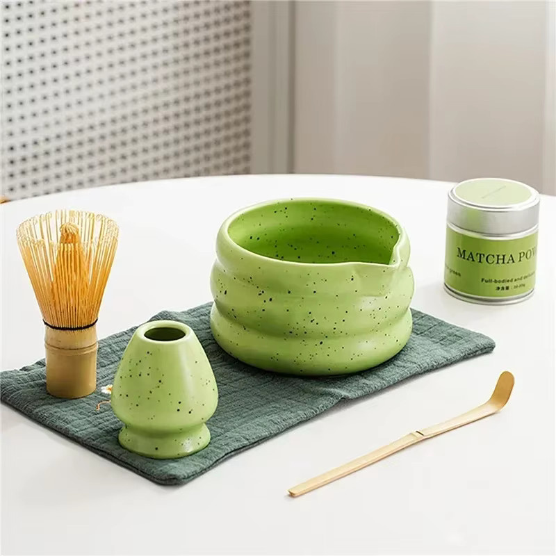 Dreamburgh Matcha Tee Schneebesen aus Bambus für die japanische Teezeremonie in Weiß, Grün, Blau oder Lila - Bild 3