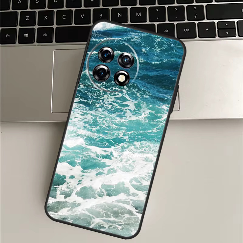 Blue Ocean Waves Handyhülle für OnePlus Modelle in Blau - Bild 2
