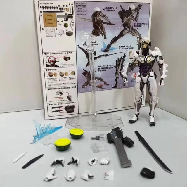 Fashnics Metal Gear Rising: Revengeance Raiden, Actionfigur, Grau, ab 14 Jahren - Bild 1
