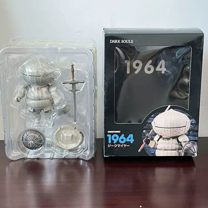 Bandai Dark Souls Siegmeyer Figur Cute Edition in Grau - Bild 3