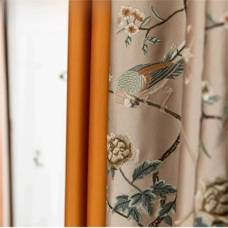 HQYQJJHYR Verdunkelungsvorhang mit Elster-Stickerei in Braun, Blau und Beige für Wohnzimmer, Schlafzimmer und Küche - Bild 1