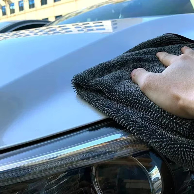 Amagi XXL Mikrofasertuch für Auto und Bad, schnell trocknend und saugfähig, grau - Bild 5