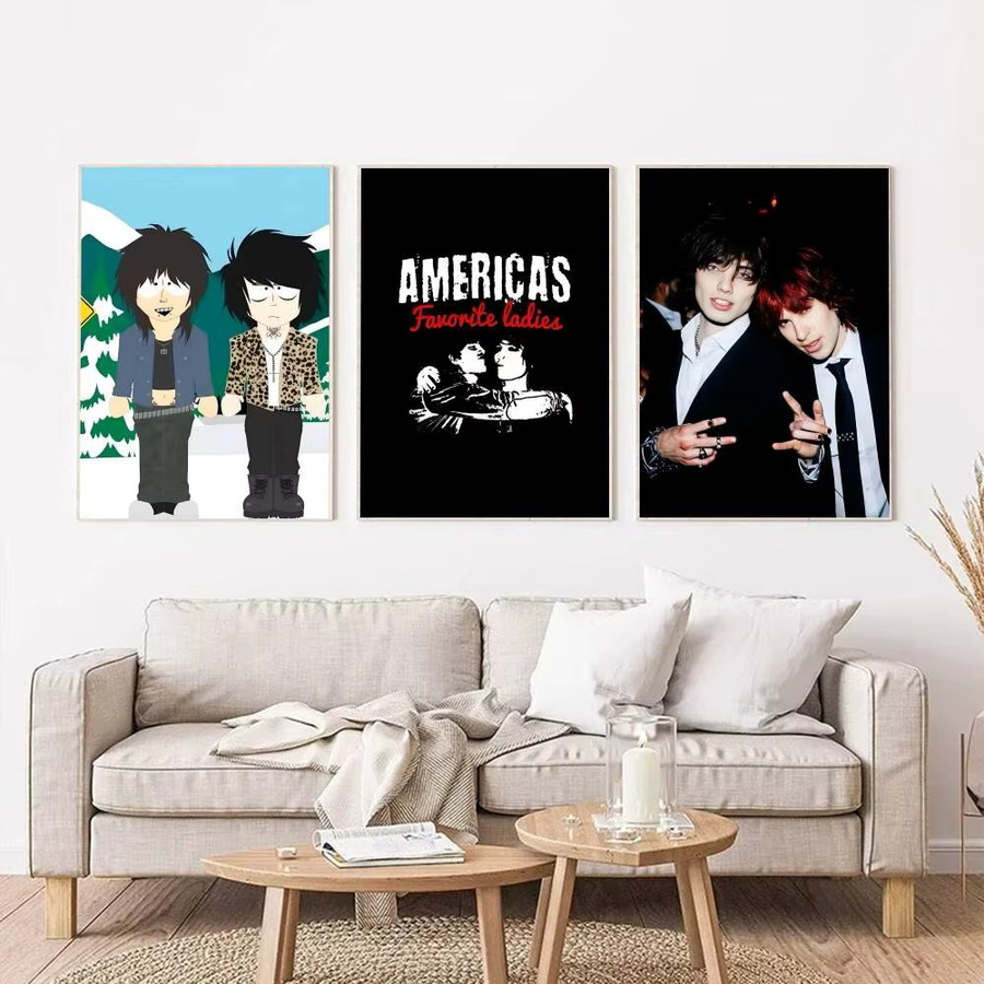 Selbstklebender Papierdruck H-Jake Webber Johnnie G-Gilbert Poster in Mehrfarbig - Bild 3