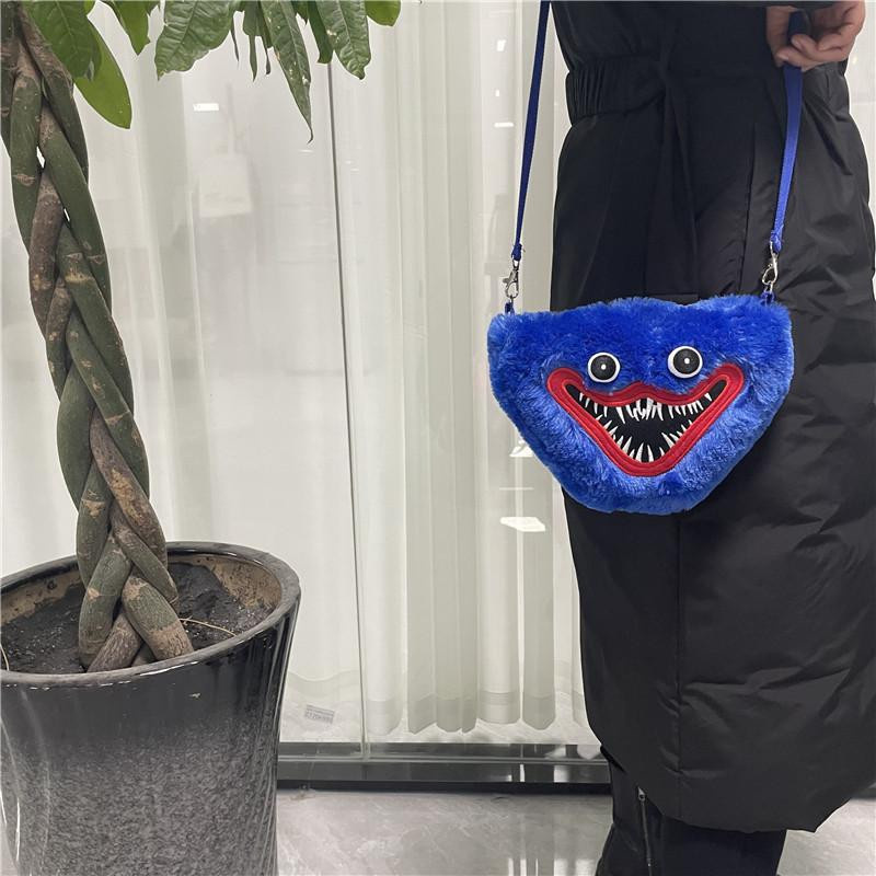 Linyi toy Poppy Playtime Plüsch Rucksack ab 14 Jahren - Bild 3