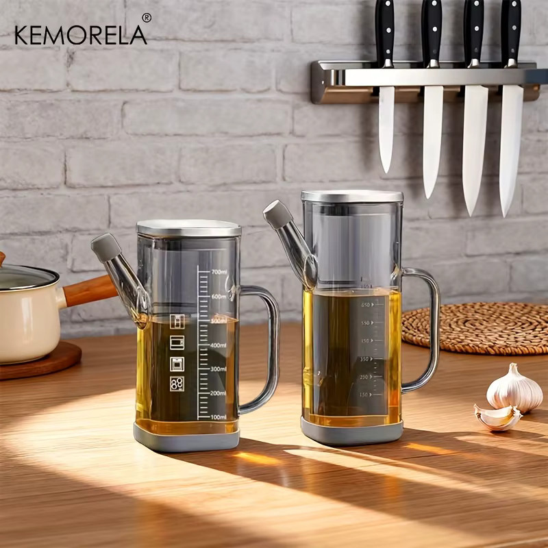 KEMORELA Küchenöl-Spenderflasche aus Glas in Transparent mit 700 ml Volumen und auslaufsicherem Präzisions-Ausgießer inklusive Skala - Bild 3