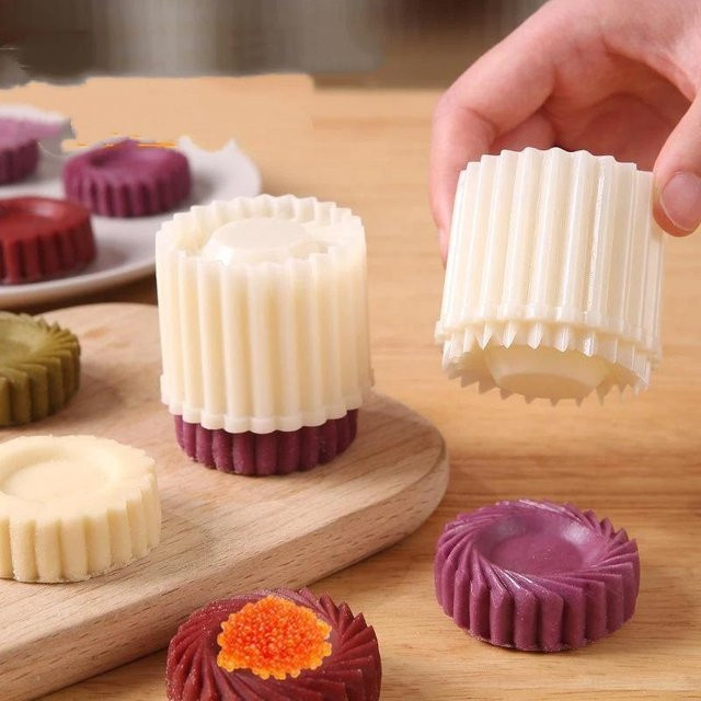 Fourr Mondkuchenform Stempel aus Kunststoff in Weiß, Antihaftbeschichtetes Gebäckwerkzeug für DIY Mondkuchen - Bild 1