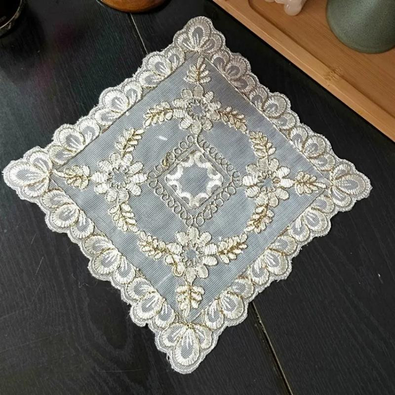Yiran Furniture Tischset mit floraler Spitzenstickerei, rund, Polyester-Baumwolle, Durchmesser: 20 cm - Bild 2