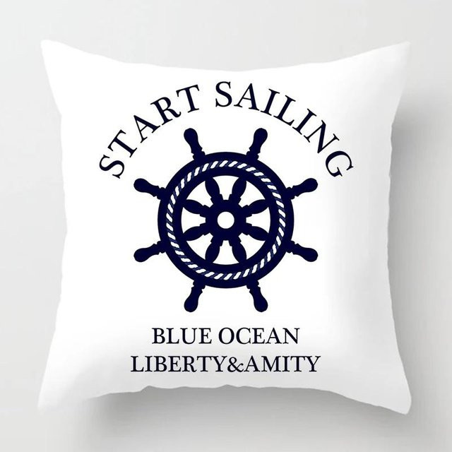 Maritime Kissenhülle aus Plüsch in Dunkelblau mit nordischem Design, doppelseitig bedruckt, B/H: 18 x 18 cm - Bild 1