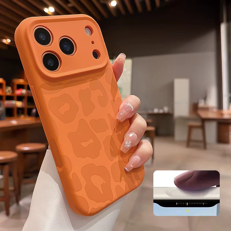 Apple iPhone Schutzhülle aus Flüssigsilikon mit Leopardenmuster in Pink oder Orange für iPhone 17 Pro Max bis iPhone 12 mit Kamerakontrolltaste und stoßfestem Schutz - Bild 1