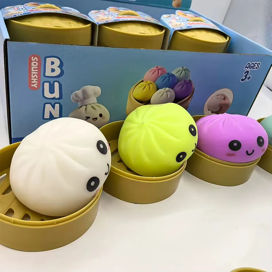 Schylling Anti-Stress-Druckspielzeug Dumpling, mit langsamem Aufstieg - Bild 3