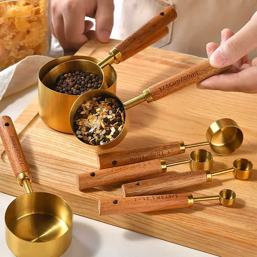 JANKNG 8er Set Messlöffel aus Edelstahl mit Holzgriff in Silber für Kaffee, Tee und Gewürze - Bild 1