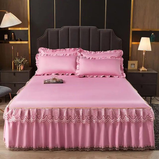 Yiran Furniture Luxuriöse Sommer-Tagesdecke aus Mako-Satin mit Spitze in Pink, B/T: 120 x 200 cm - Bild 1