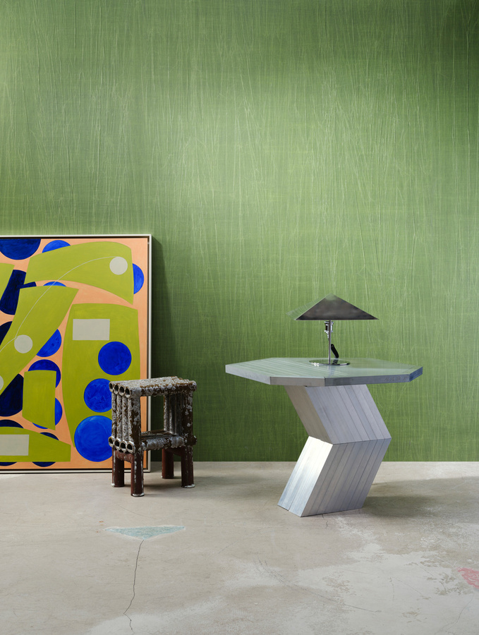 Arte Wallpaper Pyxis Iguana in Grün mit modernem Tiermotiv und abstraktem Design aus Textil-Vlies-Material in Mattoptik - Bild 1