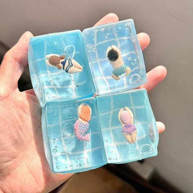 BC Pet Supplies Pool Leute Squishy Malz-Spielzeug, 1 Stück - Bild 1