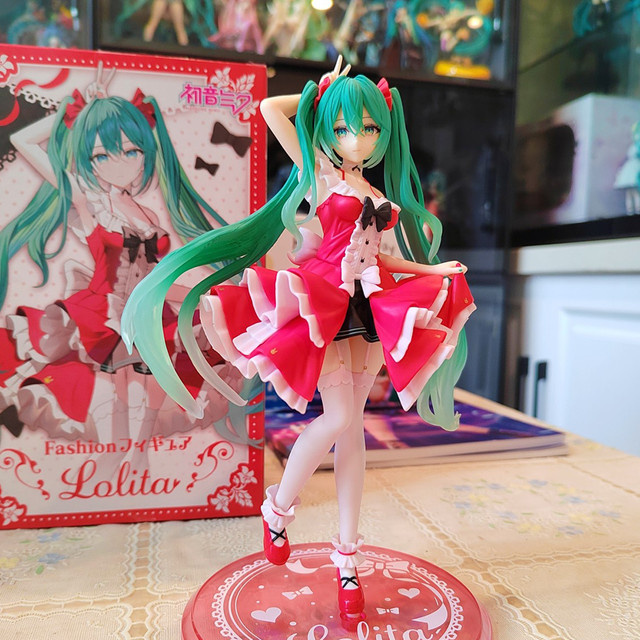 Bandai Hatsune Miku Actionfigur, Lolita-Puppe, 18cm - Bild 1