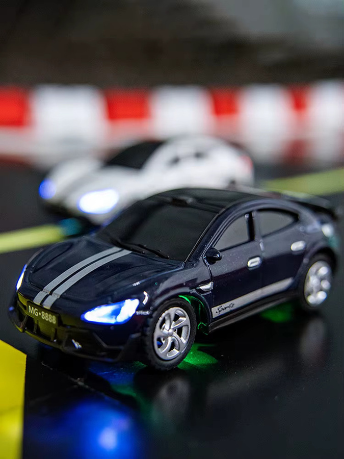 zwn GTR Racing RC Auto, 1:64, mit LED Licht, ferngesteuert - Bild 6