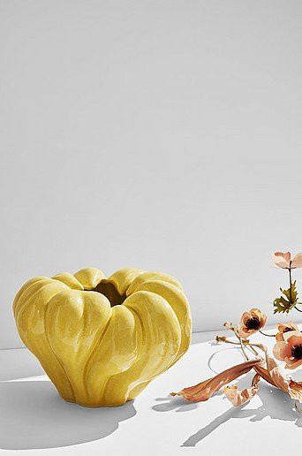 Ruth Vase Pastill Yellow aus Keramik, Höhe: 24,5 cm, Breite: 18,5 cm - Bild 1