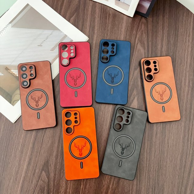 Luxuriöse Lederhirsch-Handyhülle für Samsung Galaxy S26 Ultra Plus in Schwarz mit MagSafe und magnetischer kabelloser Ladefunktion sowie stoßfester Rückseite - Bild 1