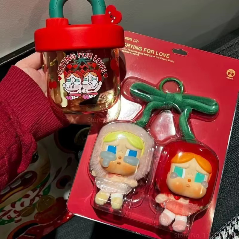 POP MART Crybaby Crying For Love Serie, Blindbox, Ornament - Bild 5