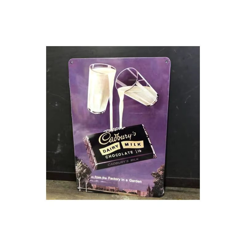 Cadbury Chocolate Retro Blechschild aus Aluminium in Lila, B/H: 20,0 x 14,0 cm - Bild 2