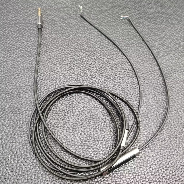 KOSS Upgrade-Reparatur-Ersatzkabel mit Mikrofon-Fernbedienung für PP Portable Portapro Porta-Pro KSC75 KSC35 in Schwarz - Bild 1