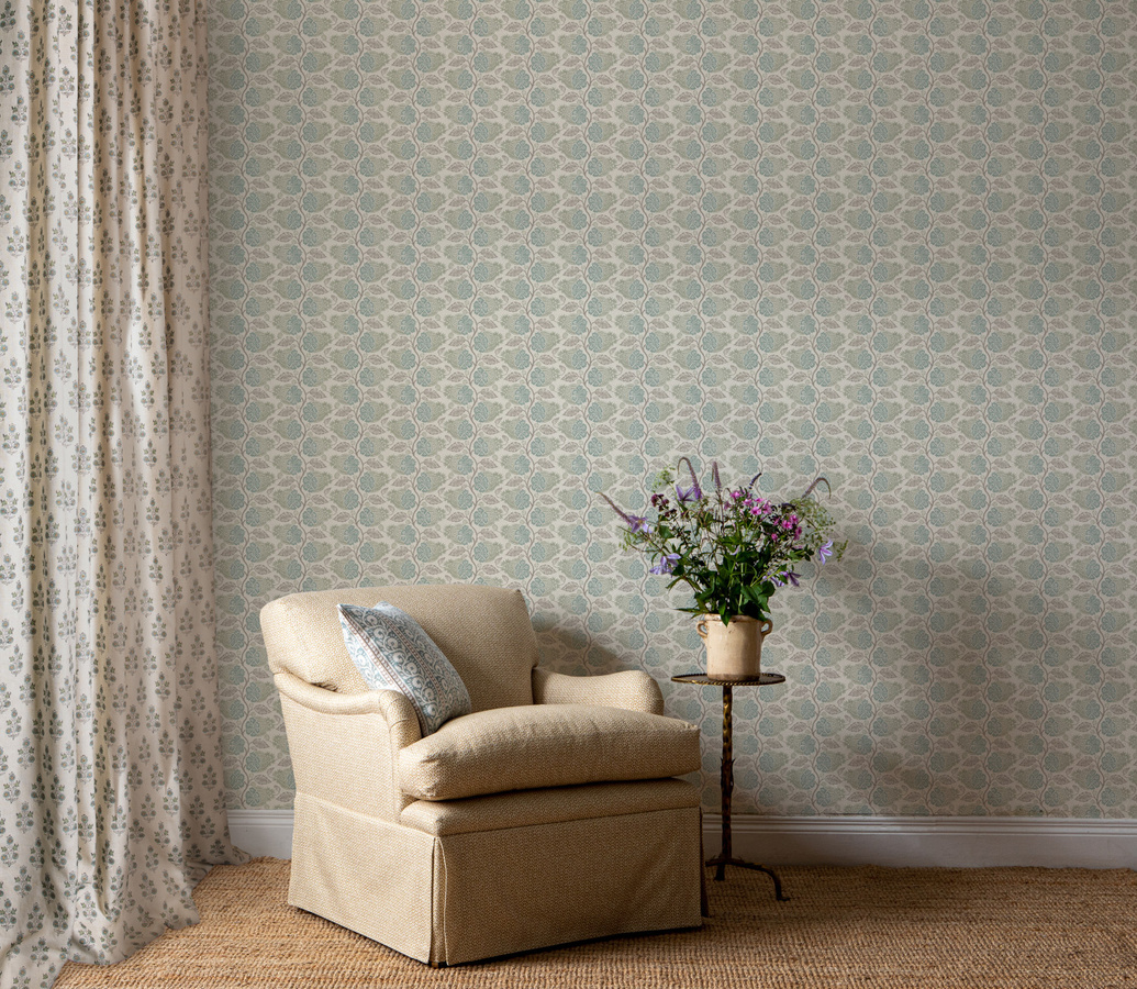 GP & J Baker Tapete Calcot Aqua mit floralem Botanical-Design aus Vlies - Bild 1