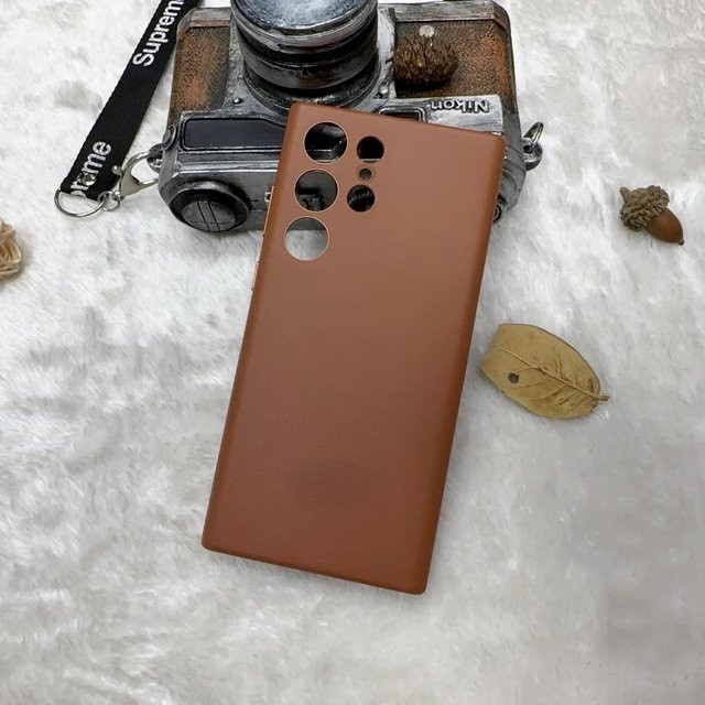Offizielle Lederhülle für Samsung Galaxy S24 Ultra, S23, S22 Ultra, S24 Plus mit Rundum-Objektivschutz in Braun - Bild 1