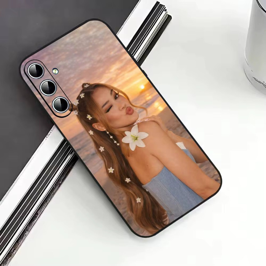 Hot Singer A-Ayliva Fashion Handyhülle aus Silikon für Samsung Galaxy A73 A72 A71 A70 A53 A52 A51 in Multicolour - Bild 2