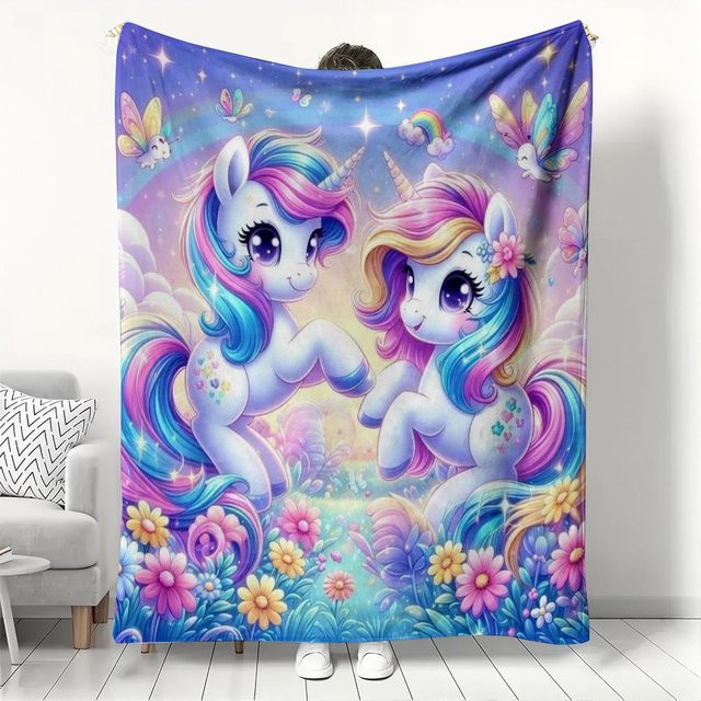 JMG Household Supplies Fleece Decke mit Cartoon Einhorn, Regenbogen und Blumenmuster, B/B: 130 x 150 cm, Mehrfarbig - Bild 1