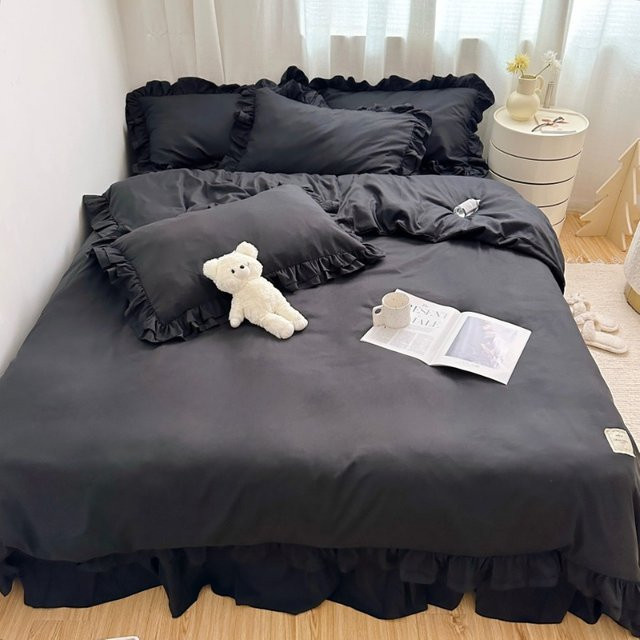 Bettwäsche-Set im modernen europäischen Stil mit Bettbezug, Kissenbezügen und Spannbettlaken in Blau oder Schwarz - Bild 1