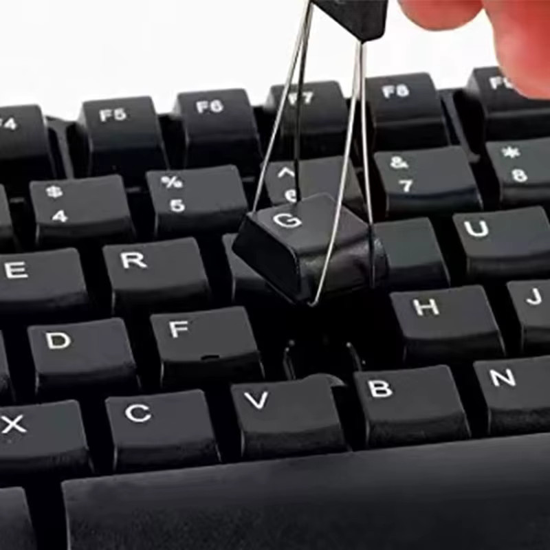 OULLX Tastenkappen-Reinigungskit für mechanische PC-Tastaturen in Schwarz mit Tastenkappen-Abzieher, Bürste, Pinzette und Luftgebläse - Bild 3