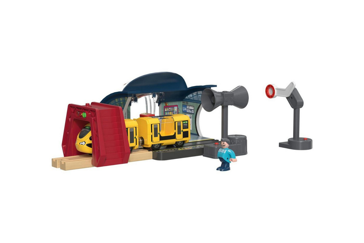 Playtive Spielzeugeisenbahn-Set mit Bahnhof und batteriebetriebenem Zug mit Magnetkupplung, kompatibel mit handelsüblichen Holzschienen - Bild 1
