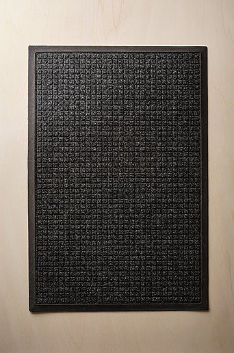 Jotex NORI Türmatte in Grau und Schwarz, rutschfest und minimalistisch im rechteckigen Design - Bild 1