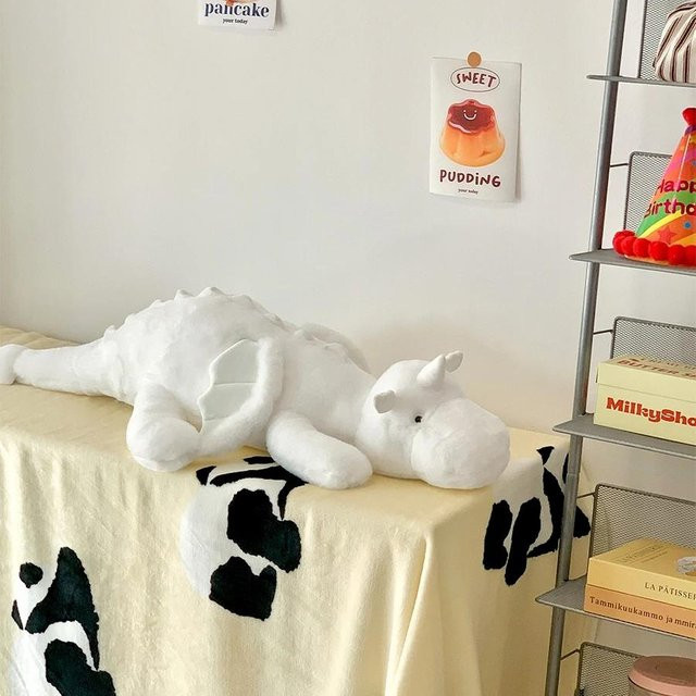 Yiran Health & Beauty Weißer Fliegender Drache Plüschtier, Dinosaurier, Weiß, ab 14 Jahren - Bild 1