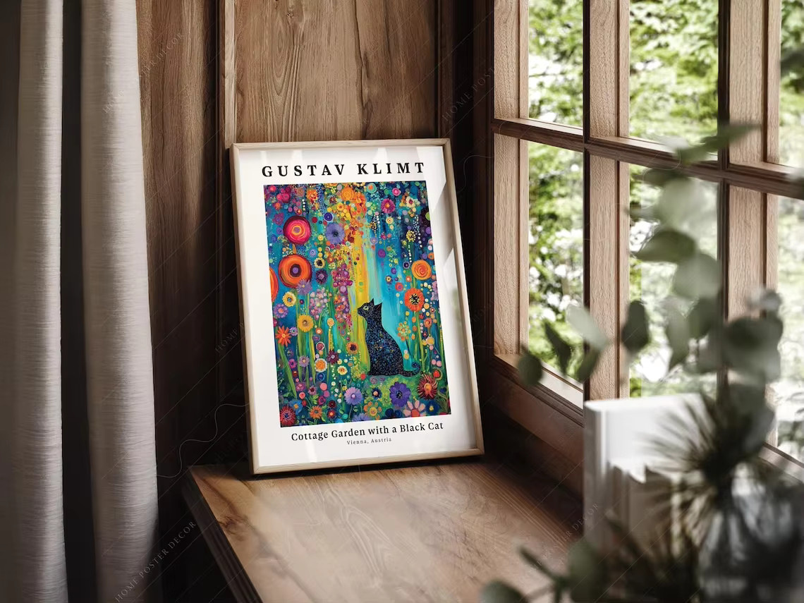 Gustav Klimt Style Cottage Garden Black Cat Wanddruck-Dekor – Florales Kunstposter mit schwarzer Katze in Multicolour für dein Boho Wohnzimmer - Bild 2