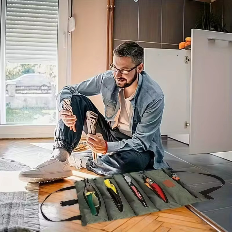 Multifunktionale aufrollbare Werkzeugtasche als Organizer für Elektriker und Mechaniker in Grün - Bild 2