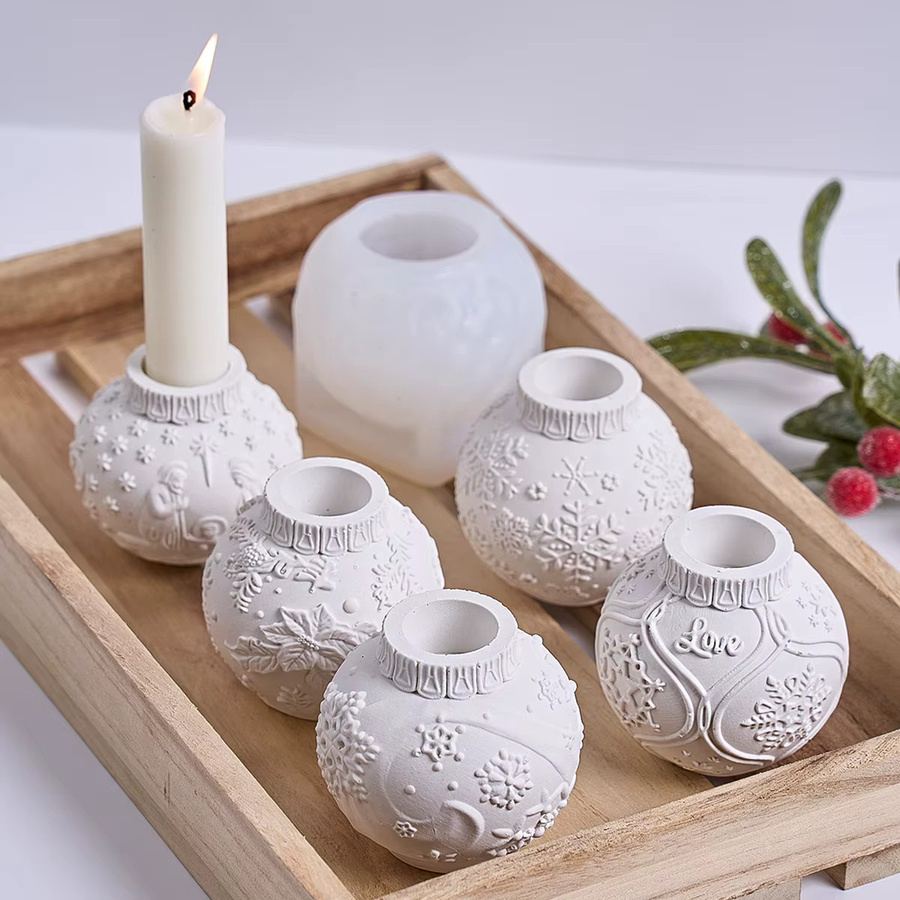 UDOCOOL Silikonform für 3D Weihnachtskugel Kerzenständer mit Schneeflocken und Blumen Motiv in Weiß - Bild 3