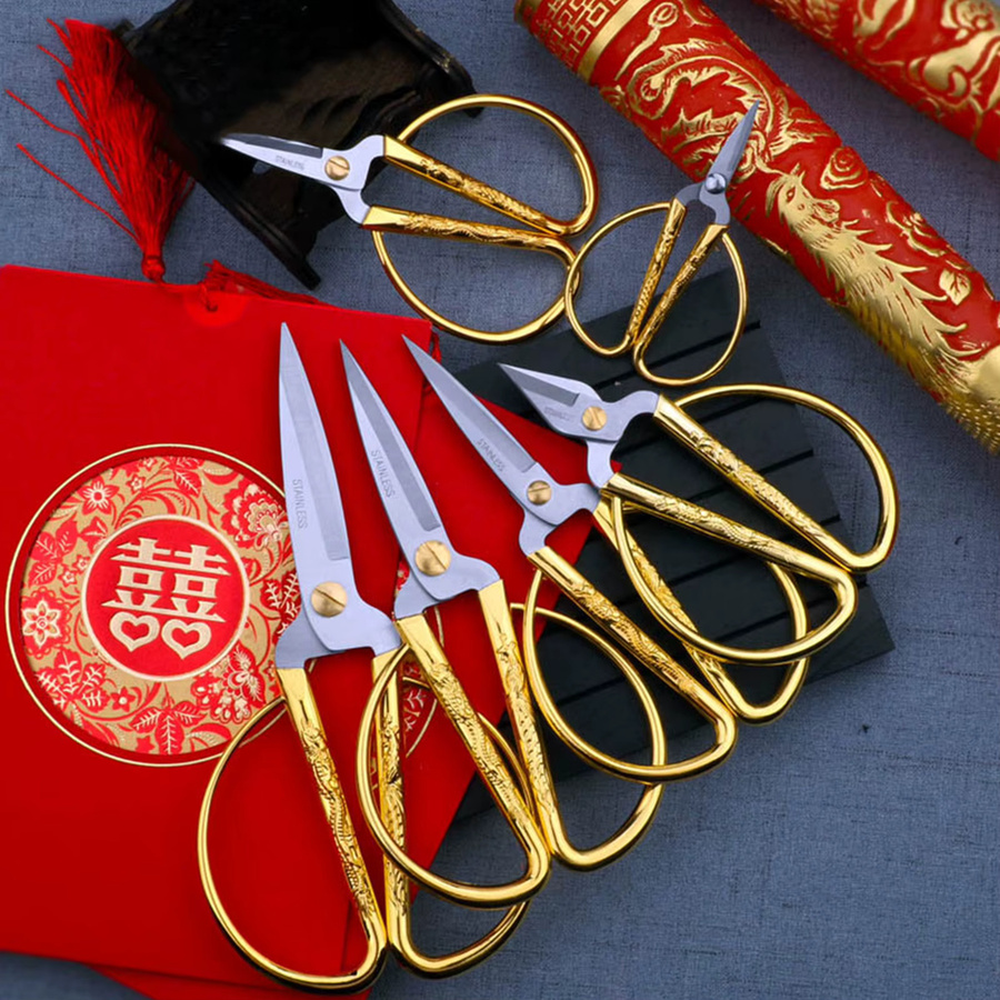 Ergonomische Drachenschere aus Edelstahl in Gold für Stickereien und Näharbeiten - Bild 5
